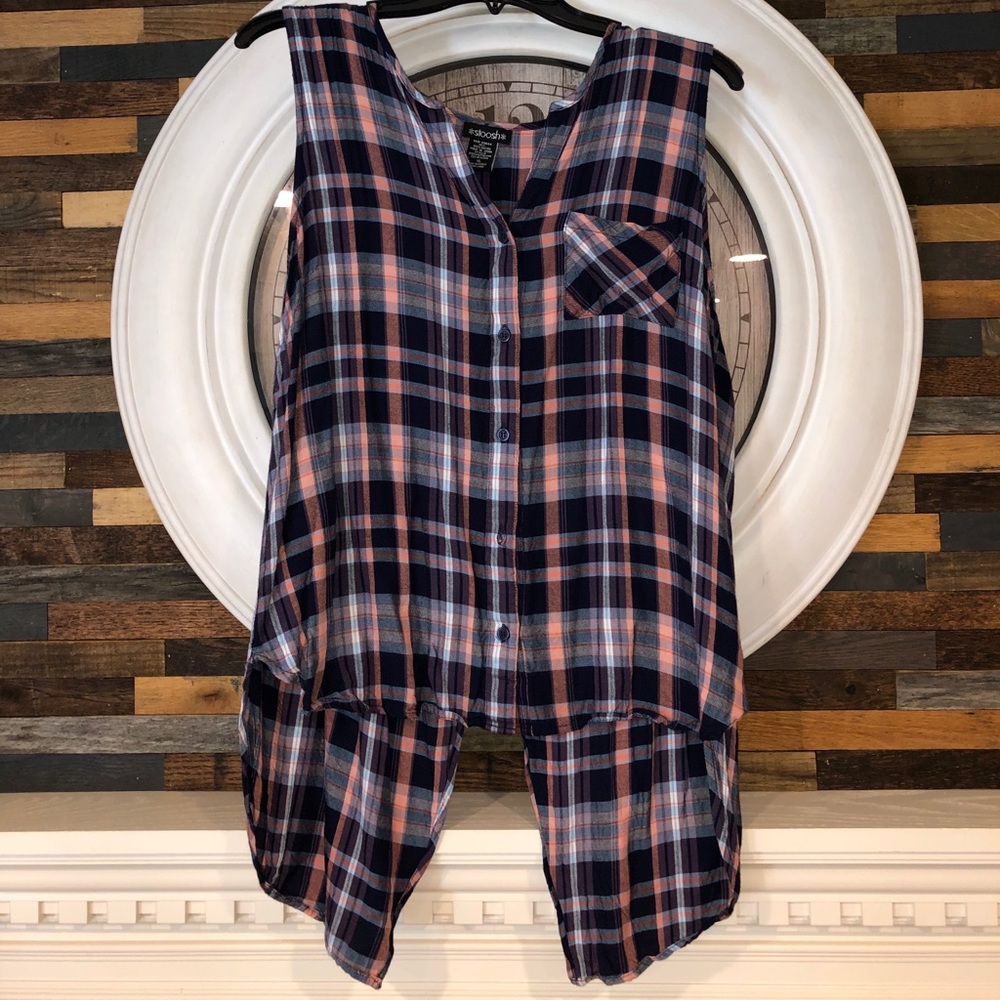 Sleeveless flannel with open back